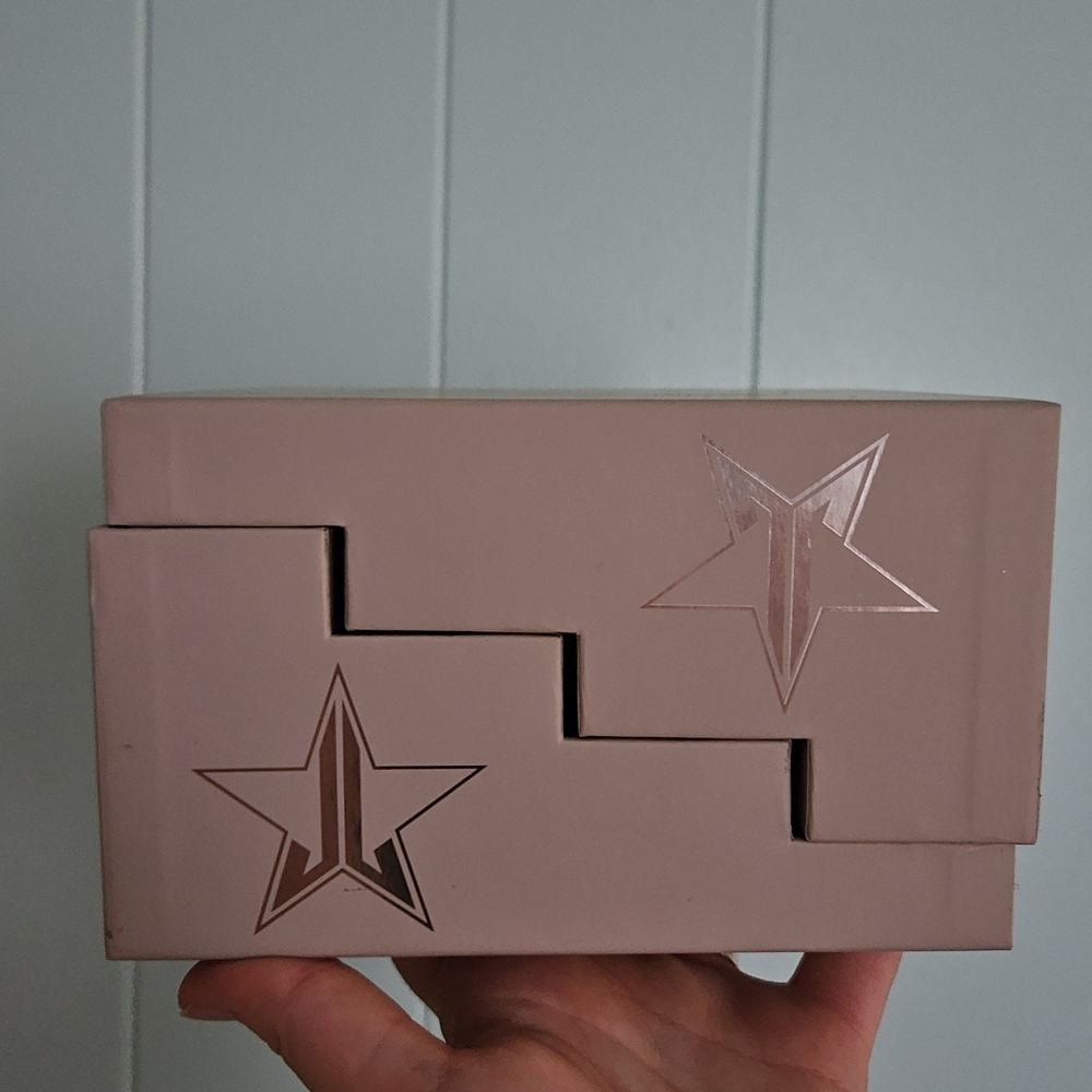 Jeffree Star Mauve Liquid Lip Organizer Cosmetic
